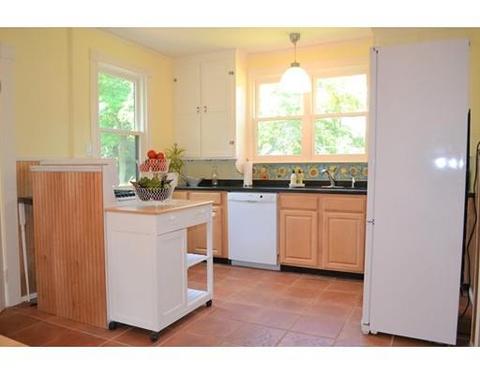 60 Spring St, Wakefield, MA 01880 photo 9