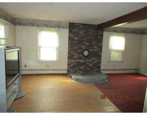 39 Main St, Sutton, MA 01590 photo 6
