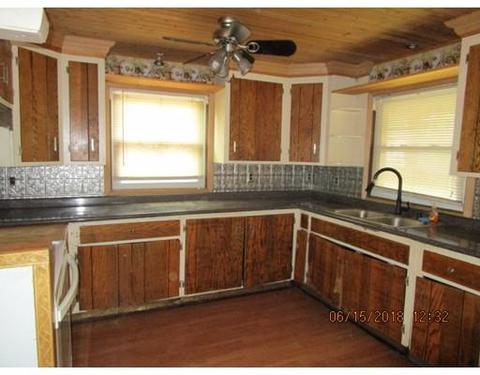 39 Main St, Sutton, MA 01590 photo 5