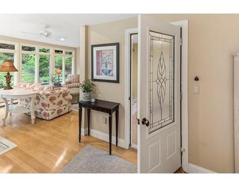 156 Lincoln St, Hingham, MA 02043 photo 7