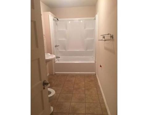 129 Berkshire St, Springfield, MA 01151 photo 6