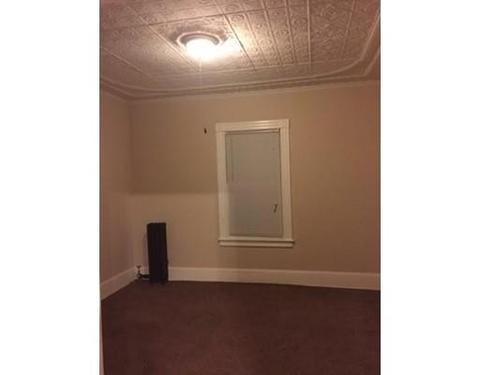129 Berkshire St, Springfield, MA 01151 photo 12