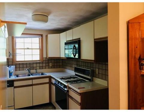 100 E 6th St #3, Dracut, MA 01826 photo 2