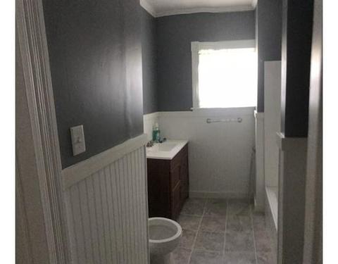 27 Peckham St, Fall River, MA 02724 photo 4