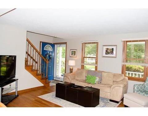 41 Pinecrest Ave, Mashpee, MA 02649 photo 5