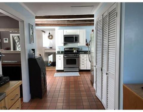 9 Friendly St, Fairhaven, MA 02719 photo 13