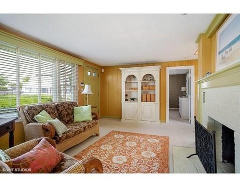 28 Jeep Pl, Mashpee, MA 02649 photo 11