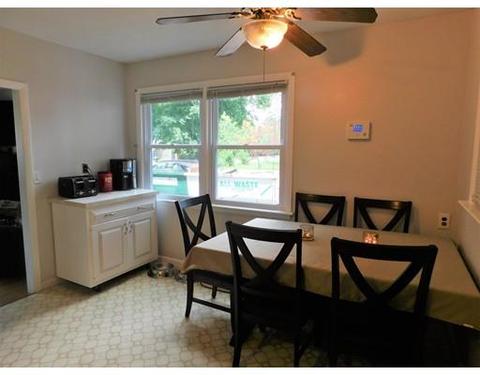 165 Mccarthy Ave, Chicopee, MA 01020 photo 9