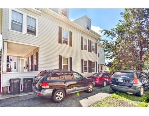 24 Parlin St, Everett, MA 02149 photo 3