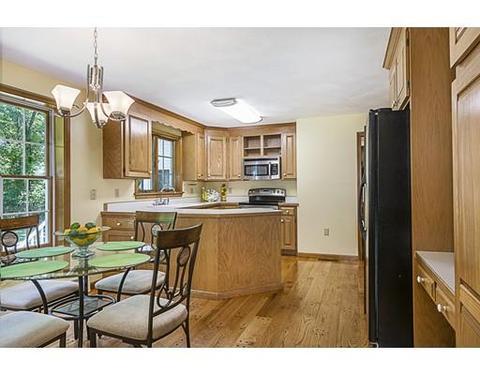 43 Enos Cir, Reading, MA 01867 photo 14