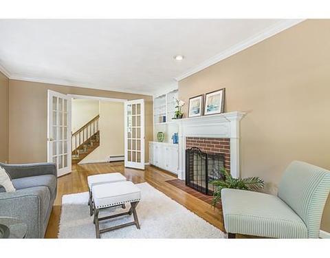 43 Enos Cir, Reading, MA 01867 photo 5