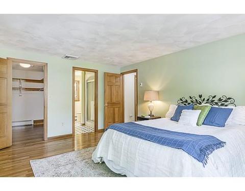 43 Enos Cir, Reading, MA 01867 photo 19