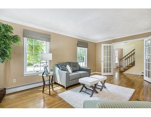 43 Enos Cir, Reading, MA 01867 photo 6