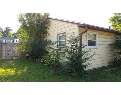 79 Treetop Ave, Springfield, MA 01118 photo 3