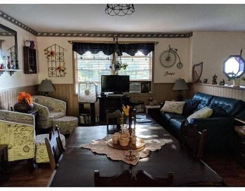 24 Birch St, Athol, MA 01331 photo 3