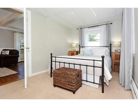 25 Bertram St, Beverly, MA 01915 photo 15