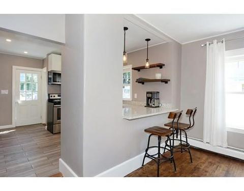 25 Bertram St, Beverly, MA 01915 photo 9
