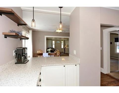 25 Bertram St, Beverly, MA 01915 photo 12
