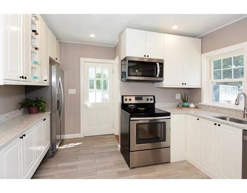 25 Bertram St, Beverly, MA 01915 photo 13
