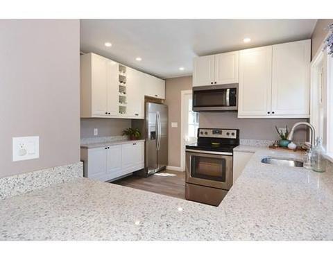 25 Bertram St, Beverly, MA 01915 photo 11