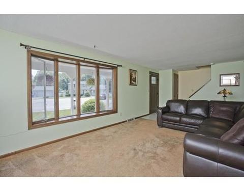 97 Calley St, Springfield, MA 01129 photo 14