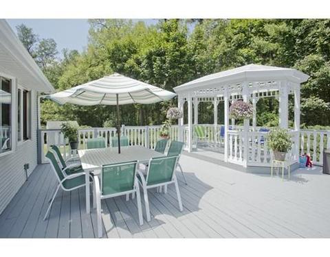 97 Calley St, Springfield, MA 01129 photo 5