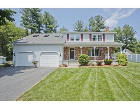 97 Calley St, Springfield, MA 01129 photo 1