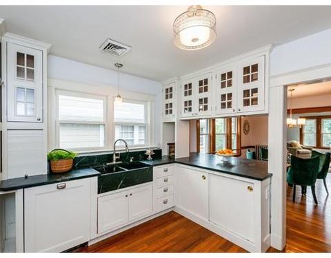 41 Gorham Ave #2, Brookline, MA 02445 photo 8
