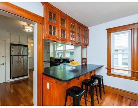 41 Gorham Ave #2, Brookline, MA 02445 photo 5