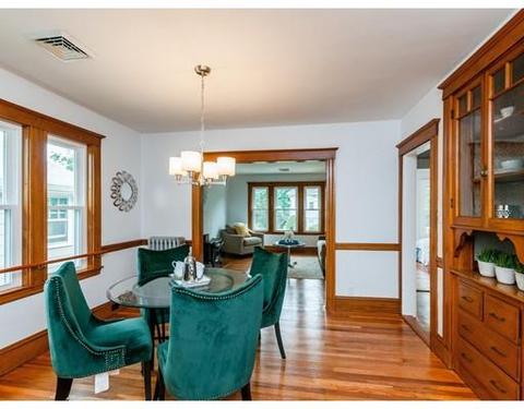 41 Gorham Ave #2, Brookline, MA 02445 photo 4
