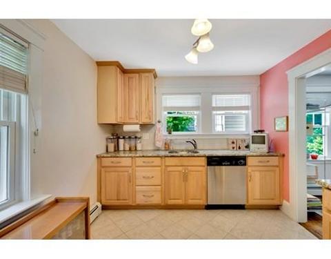 20 Willow St, Reading, MA 01867 photo 8