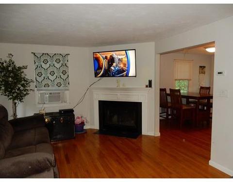 17 Upton St, Halifax, MA 02338 photo 16
