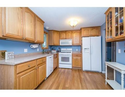 159 B St, Dracut, MA 01826 photo 8