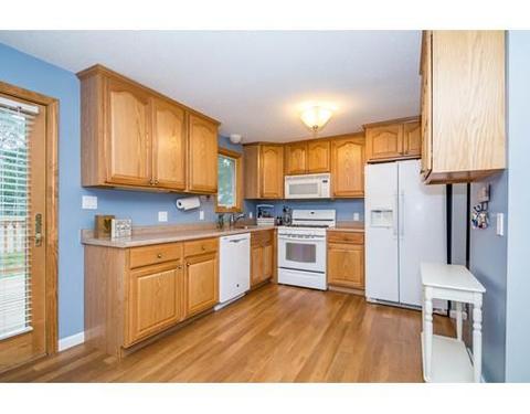 159 B St, Dracut, MA 01826 photo 7