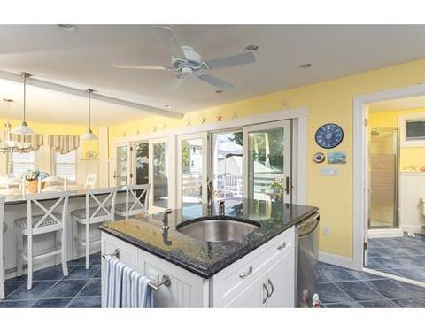 66 B St, Hull, MA 02045 photo 5