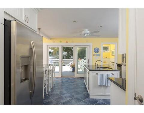 66 B St, Hull, MA 02045 photo 10