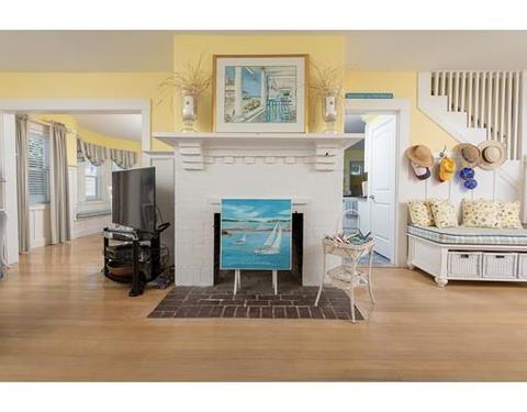 66 B St, Hull, MA 02045 photo 14