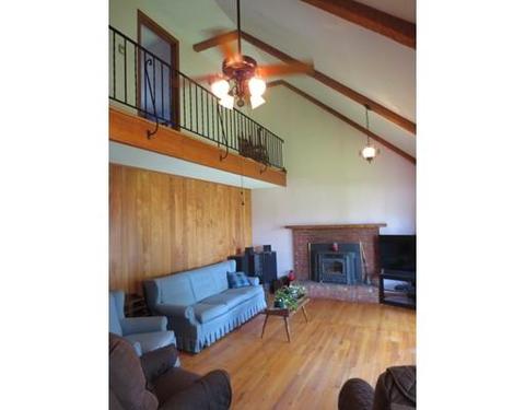 12 Gross Ln, Easthampton, MA 01027 photo 6