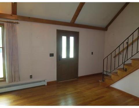 12 Gross Ln, Easthampton, MA 01027 photo 8