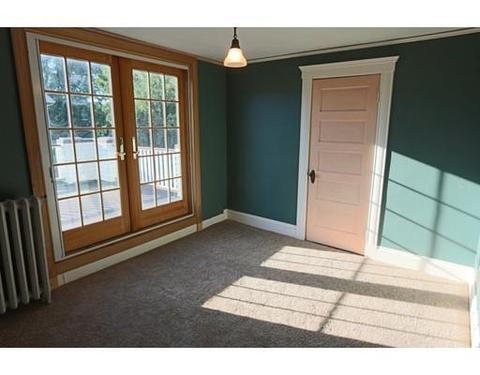 5 Curtis St, Marblehead, MA 01945 photo 7