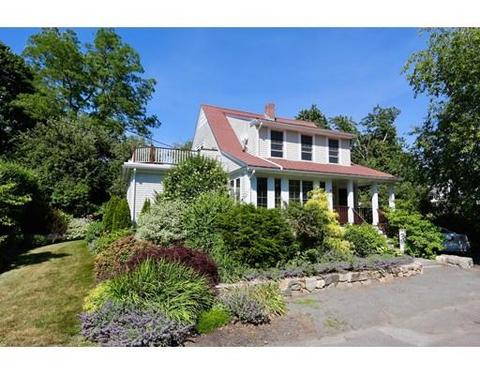 5 Curtis St, Marblehead, MA 01945 photo 1