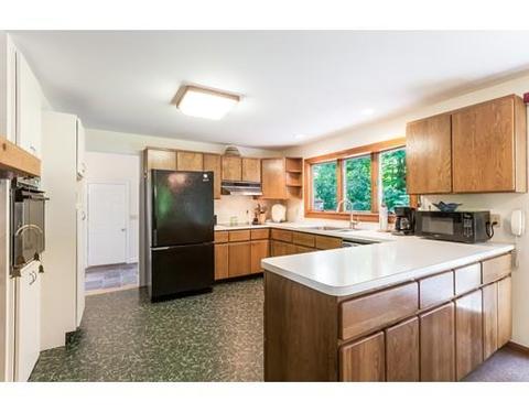 41 Fairfield St, Maynard, MA 01754 photo 9