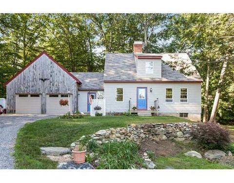 41 Fairfield St, Maynard, MA 01754 photo 2