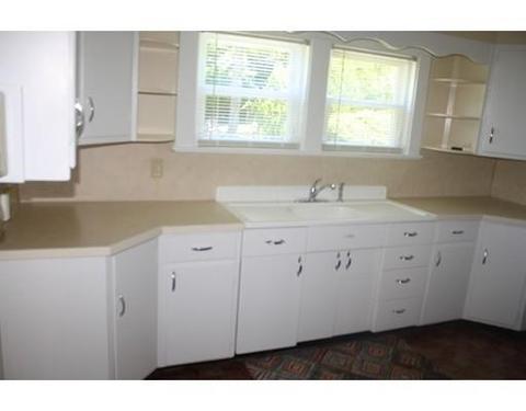 7 Pleasant St, Erving, MA 01344 photo 9