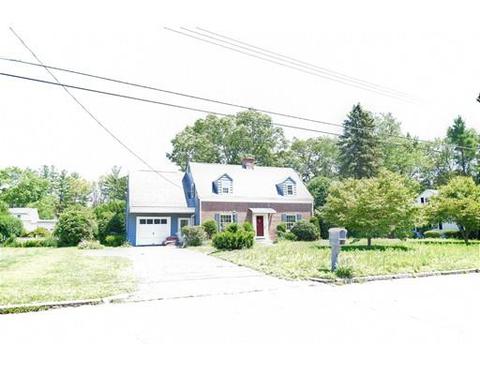 29 Maybrook Rd, Springfield, MA 01129 photo 2