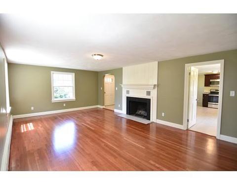 29 Maybrook Rd, Springfield, MA 01129 photo 7
