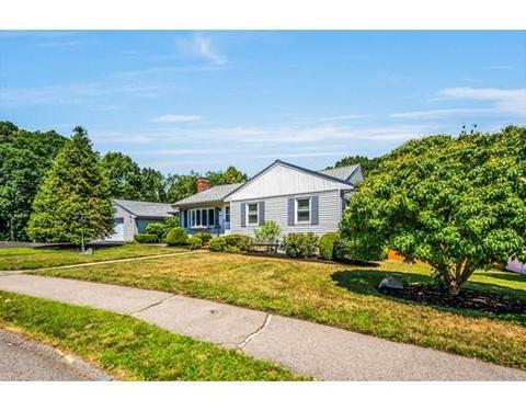 40 Savin St, Dedham, MA 02026 photo 2