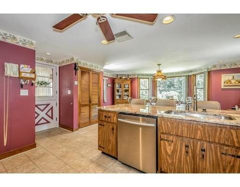 40 Savin St, Dedham, MA 02026 photo 5