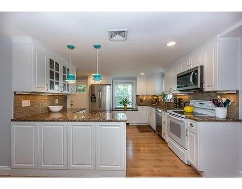 43 Whittier Rd, Needham, MA 02492 photo 4