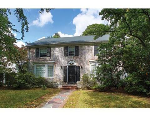 65 Chatham St, Brookline, MA 02446 photo 1